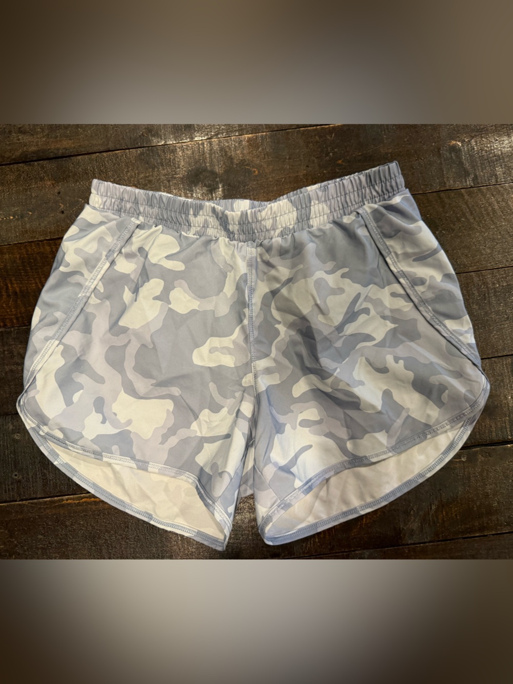 Girls Camo Active Shorts — Light Gray/White xl
